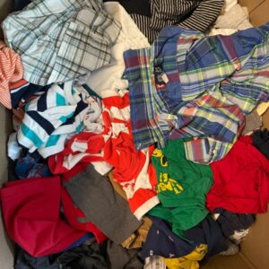 Wholesale clothing pallets for sale