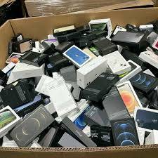 iPhone liquidation pallets